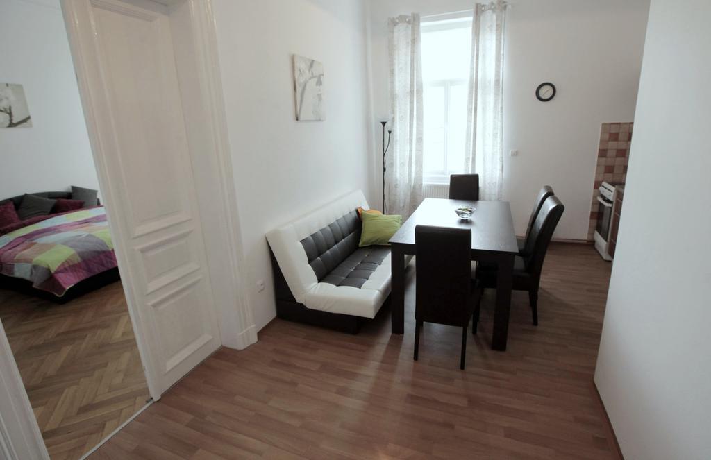 Carpe Diem Prague Apartment Phòng bức ảnh