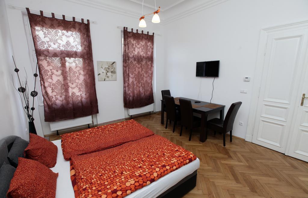 Carpe Diem Prague Apartment Phòng bức ảnh