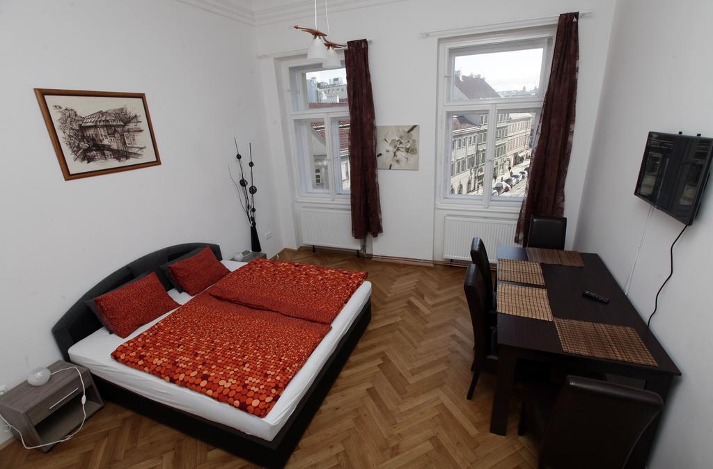 Carpe Diem Prague Apartment Phòng bức ảnh