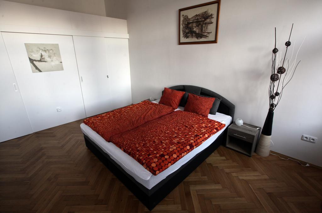 Carpe Diem Prague Apartment Ngoại thất bức ảnh