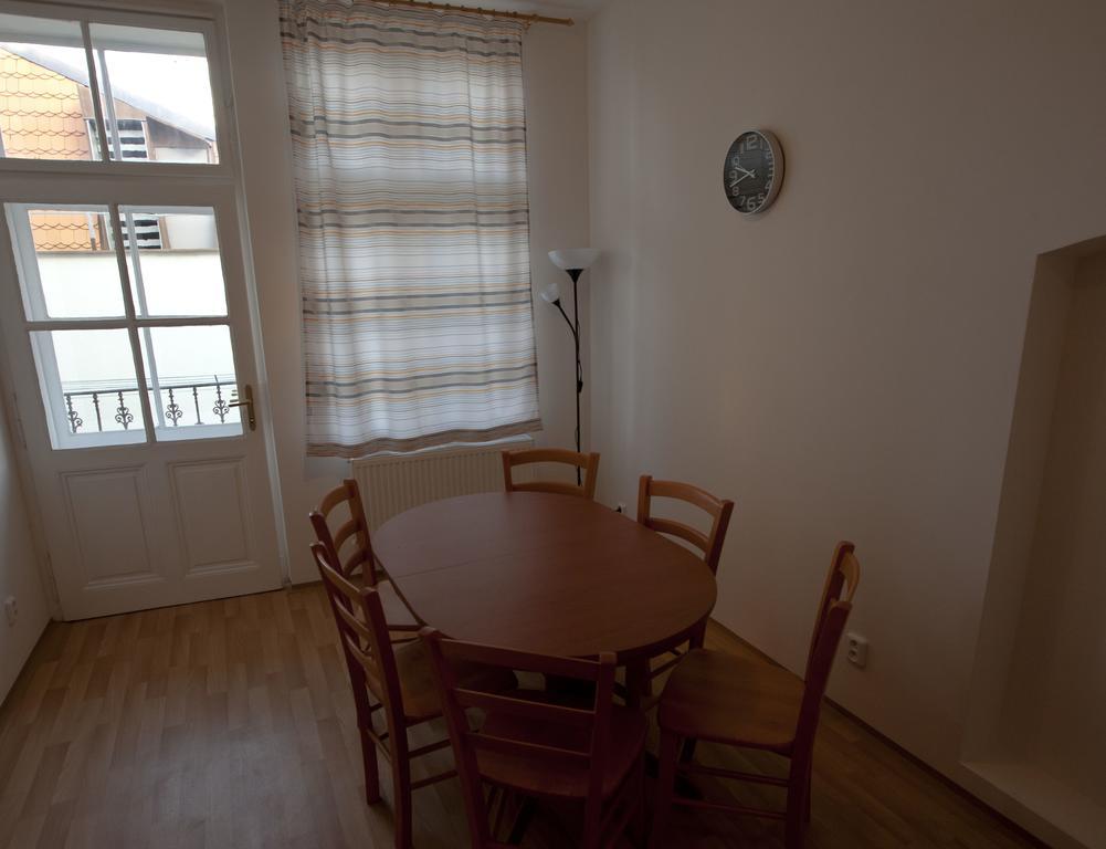 Carpe Diem Prague Apartment Ngoại thất bức ảnh